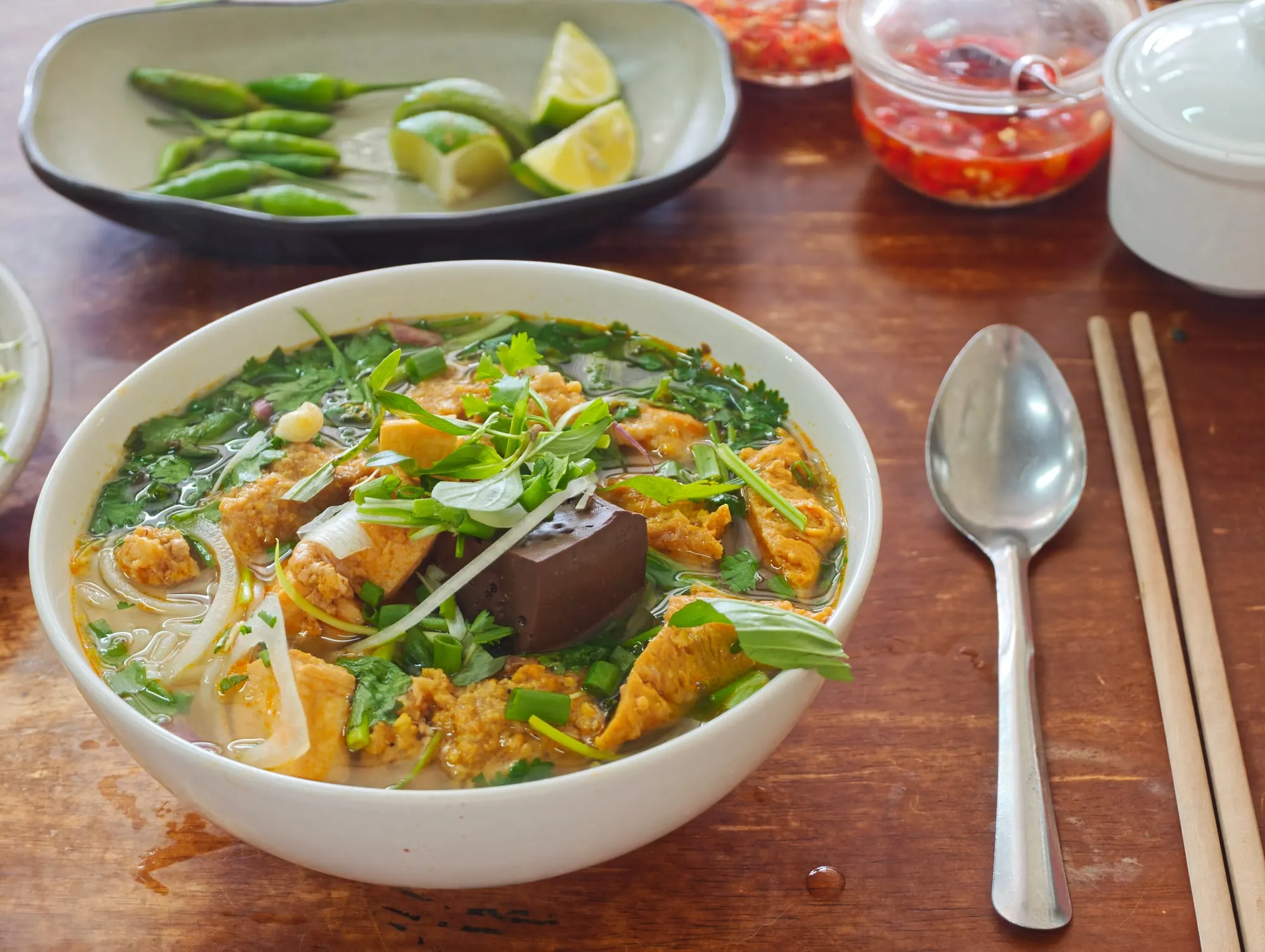 Tô bún riêu cua thành phẩm của Quán Lam